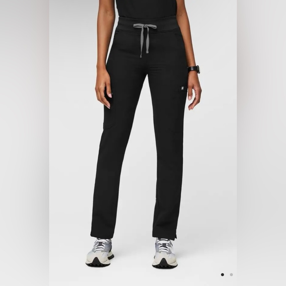 FIGS Black Yola Skinny Scrub Pants